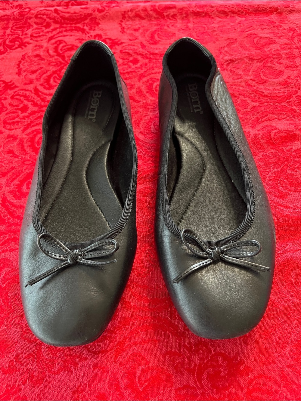 Born Women’s Black Leather Ballet Flats Size 9M Bow Comfort Shoes - Picture 2 of 8